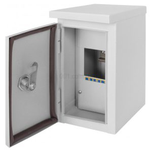 Корпус e.mbox.stand.n.04.z металевий під 4 модулі IP54 навісний з замком, E.NEXT